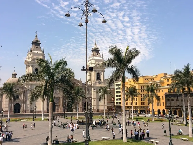City Tour Lima visitando o Centro Histórico e a Praça Maior