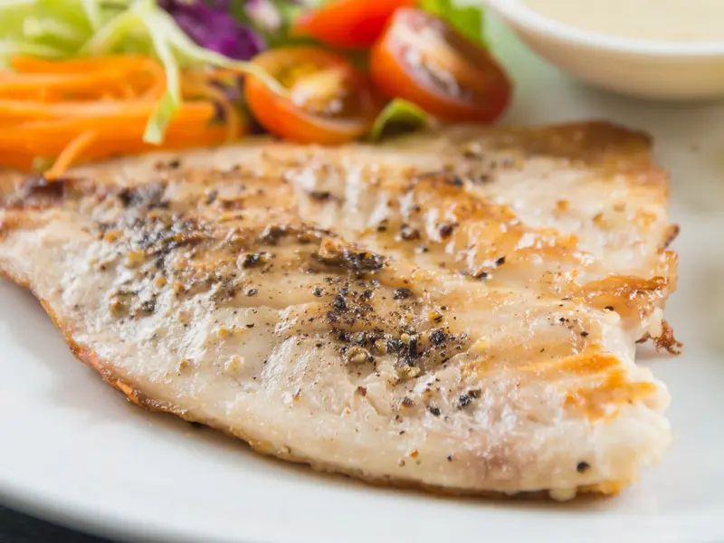 Truta grelhada típica da região andina